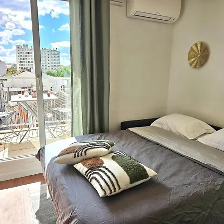 T2 Neuf - Centre - Parking Supp