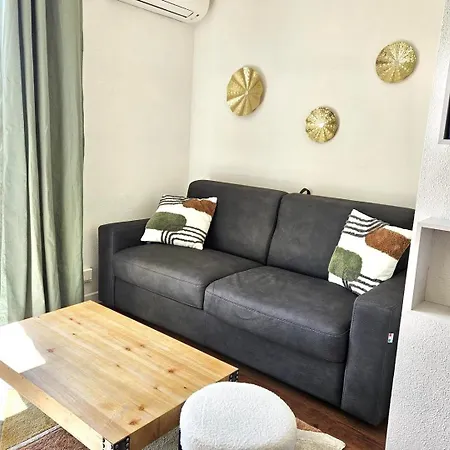 Apartment T2 Neuf - Centre - Parking Supp *