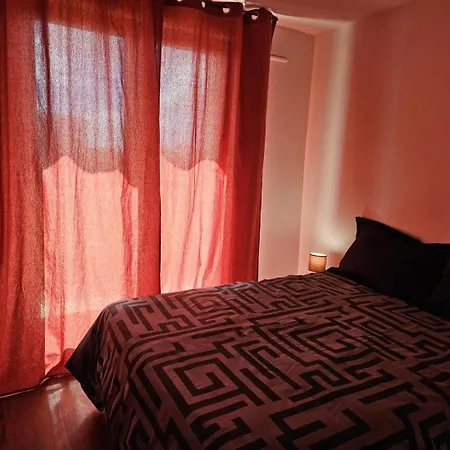 Appartement T2 Neuf - Centre - Parking Supp